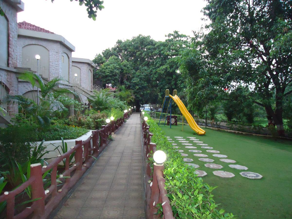 Ras Resort By Treat Silvassa Zewnętrze zdjęcie
